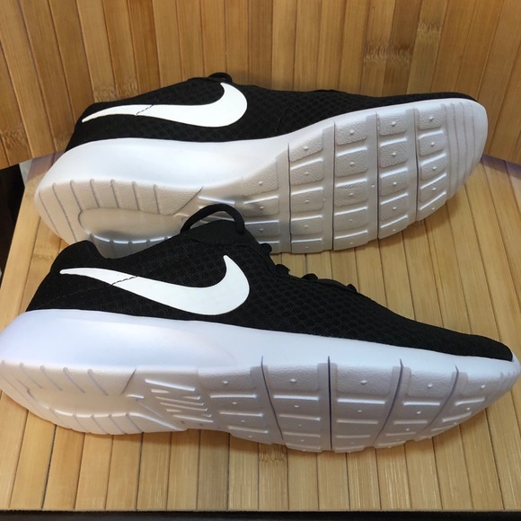 nike tanjun 6.5